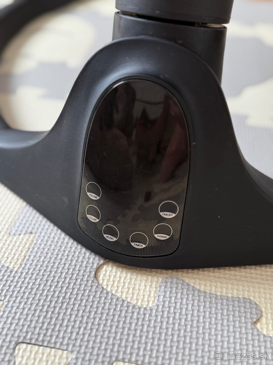 Elektrická hojdačka MoMi - 4