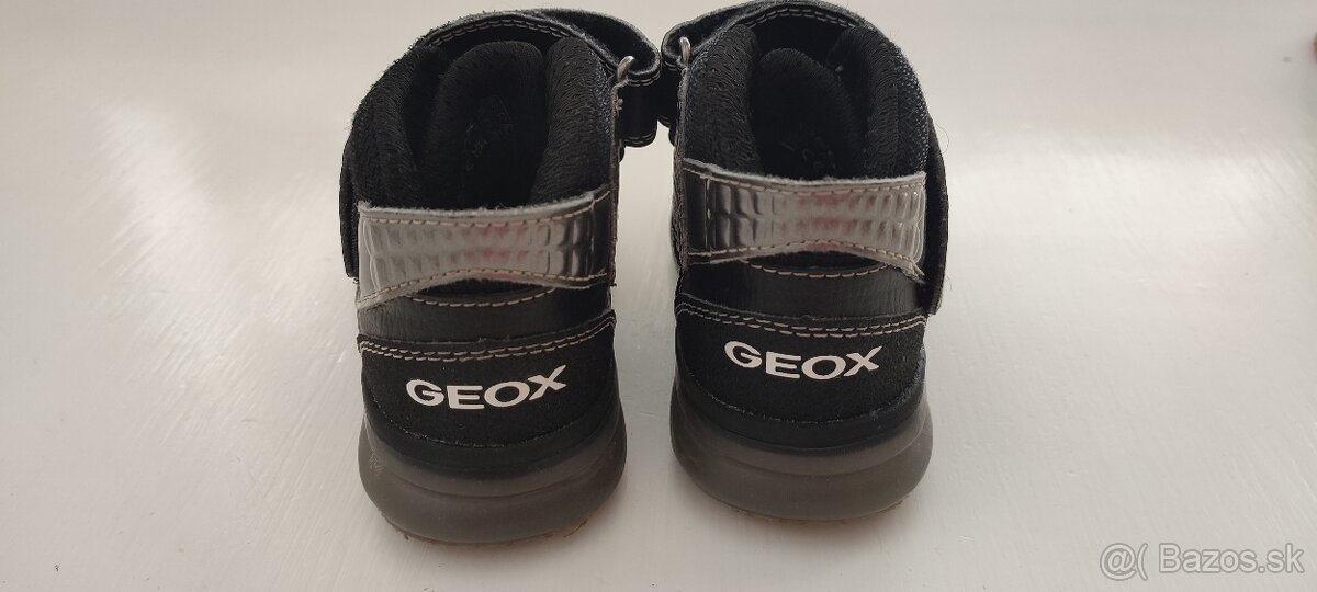 Prechodné blikajúce tenisky Geox 25 - 4