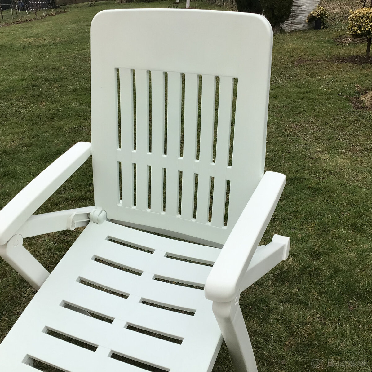 Plastové ležadlo - 4