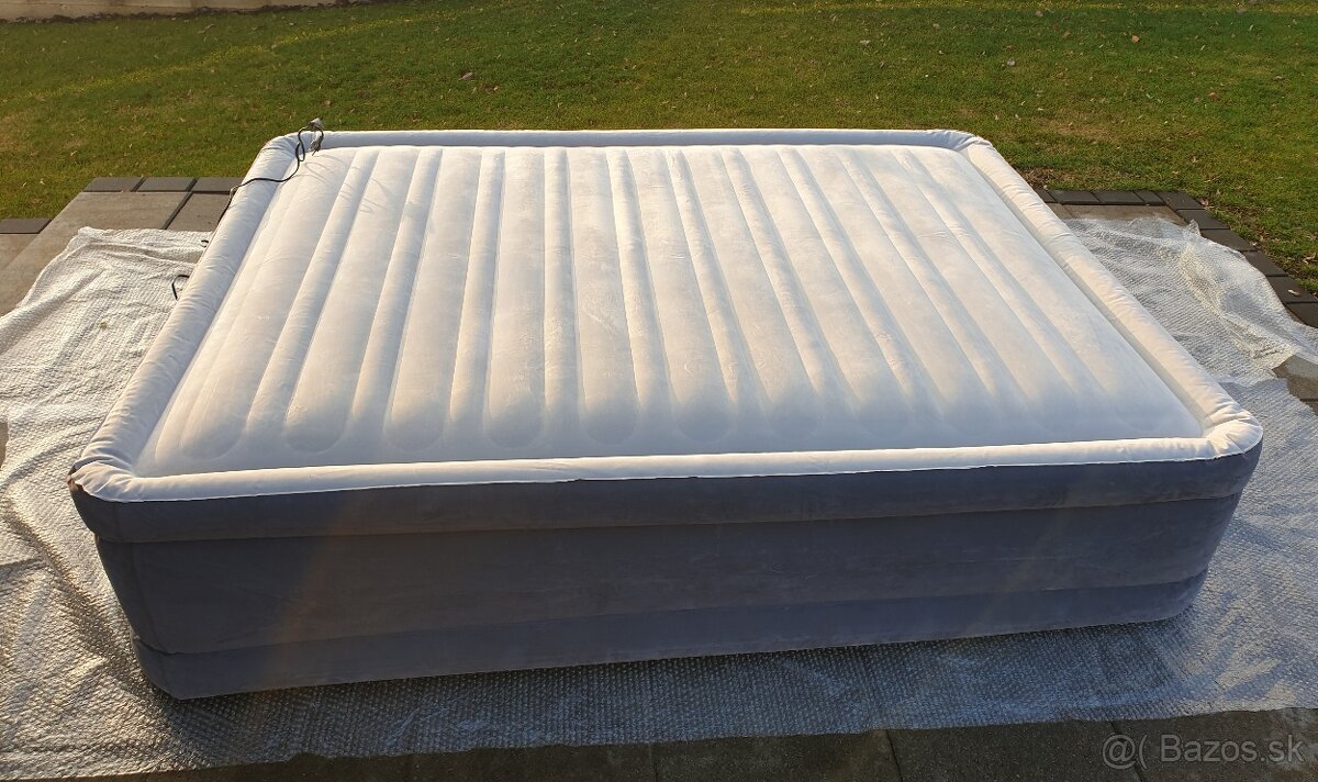 Nafukovacia posteľ - 4