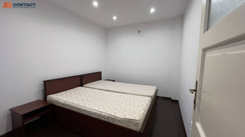 Nájom v centre mesta - 4