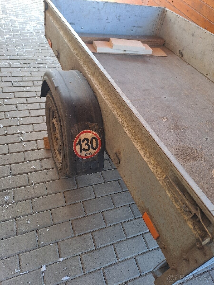 Prívesný vozík - 4