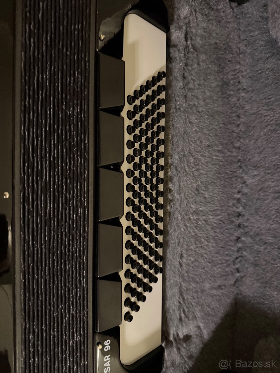 Akordeón Walther Corsar 4 hlas - 4