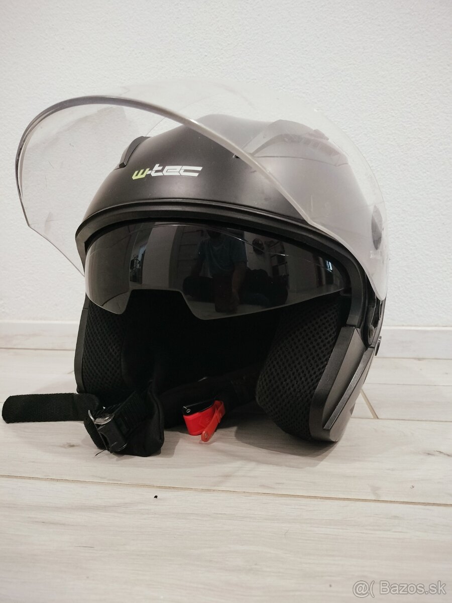 Prilba na skúter - 4