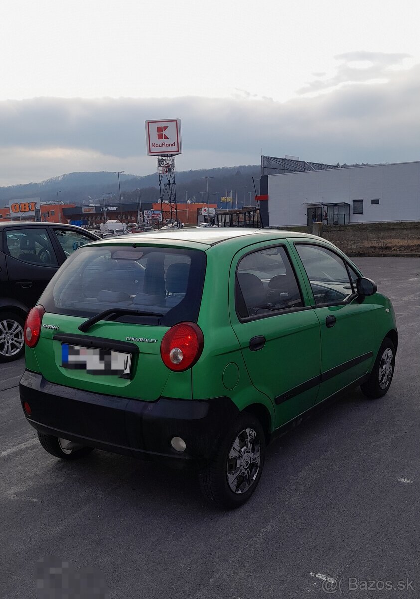 Chevrolet Spark - 4