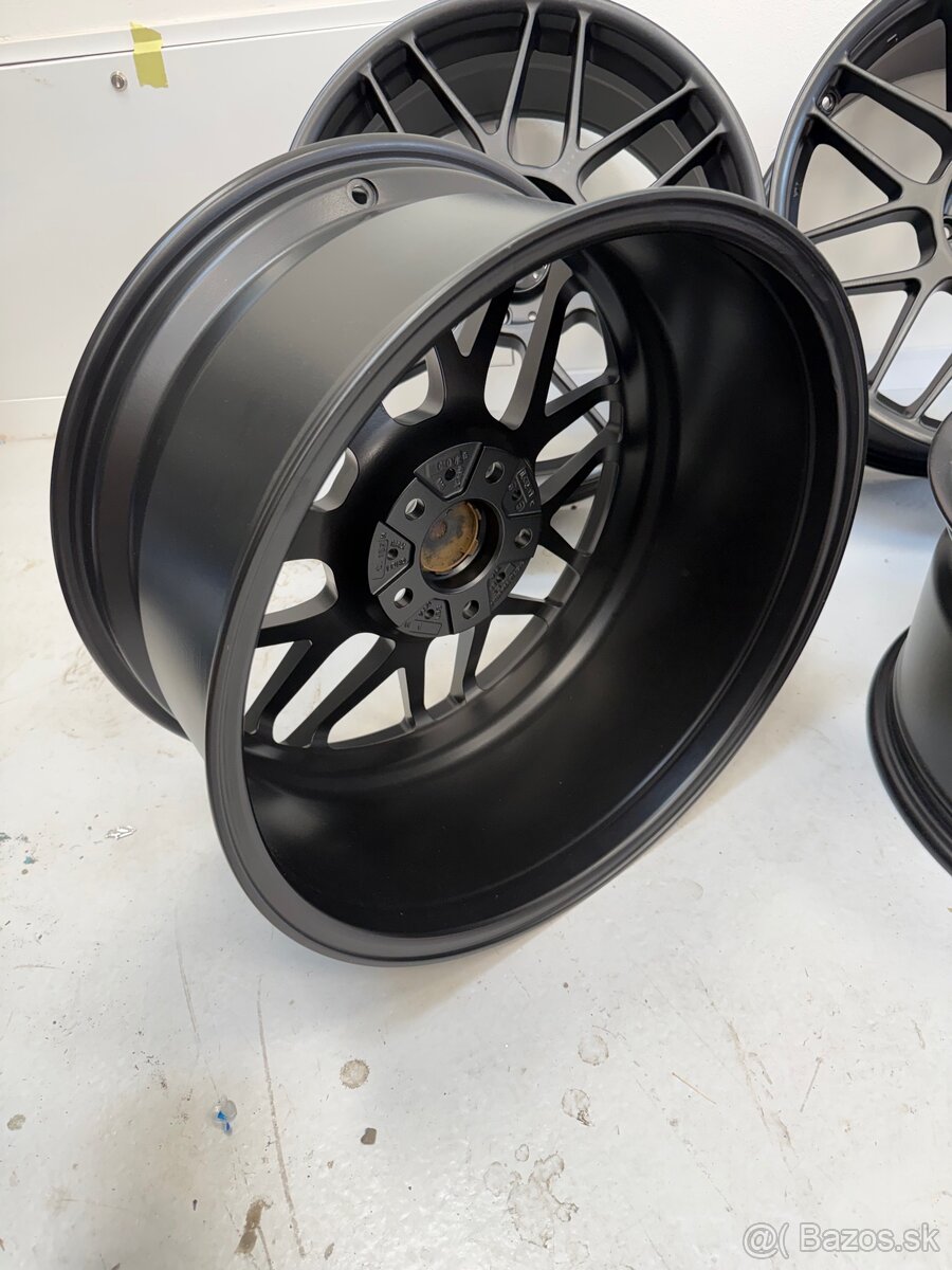 APEX ARC8, BMW 5x120, 19” - 4