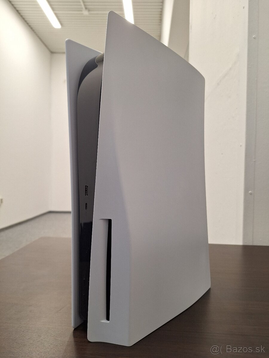 Predám Playstation 5 PS5 s mechanikou - top stav, komplet - 4