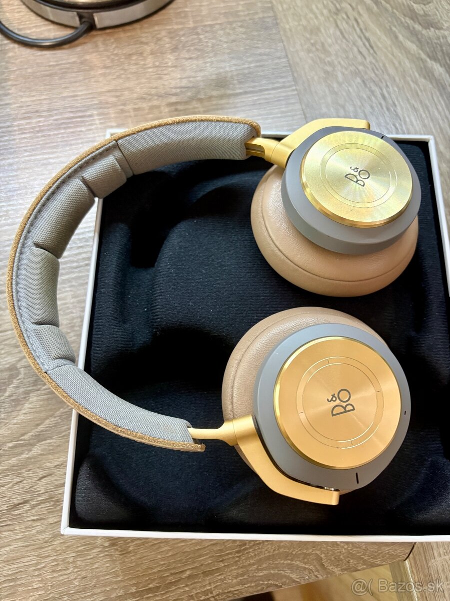 Bang & Olufsen Beoplay H9 - 4