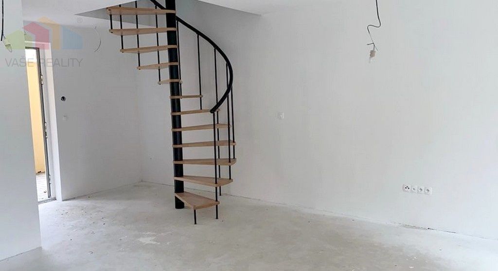 Trojizbový mezonetový byt Banka pri Piešťanoch - 4