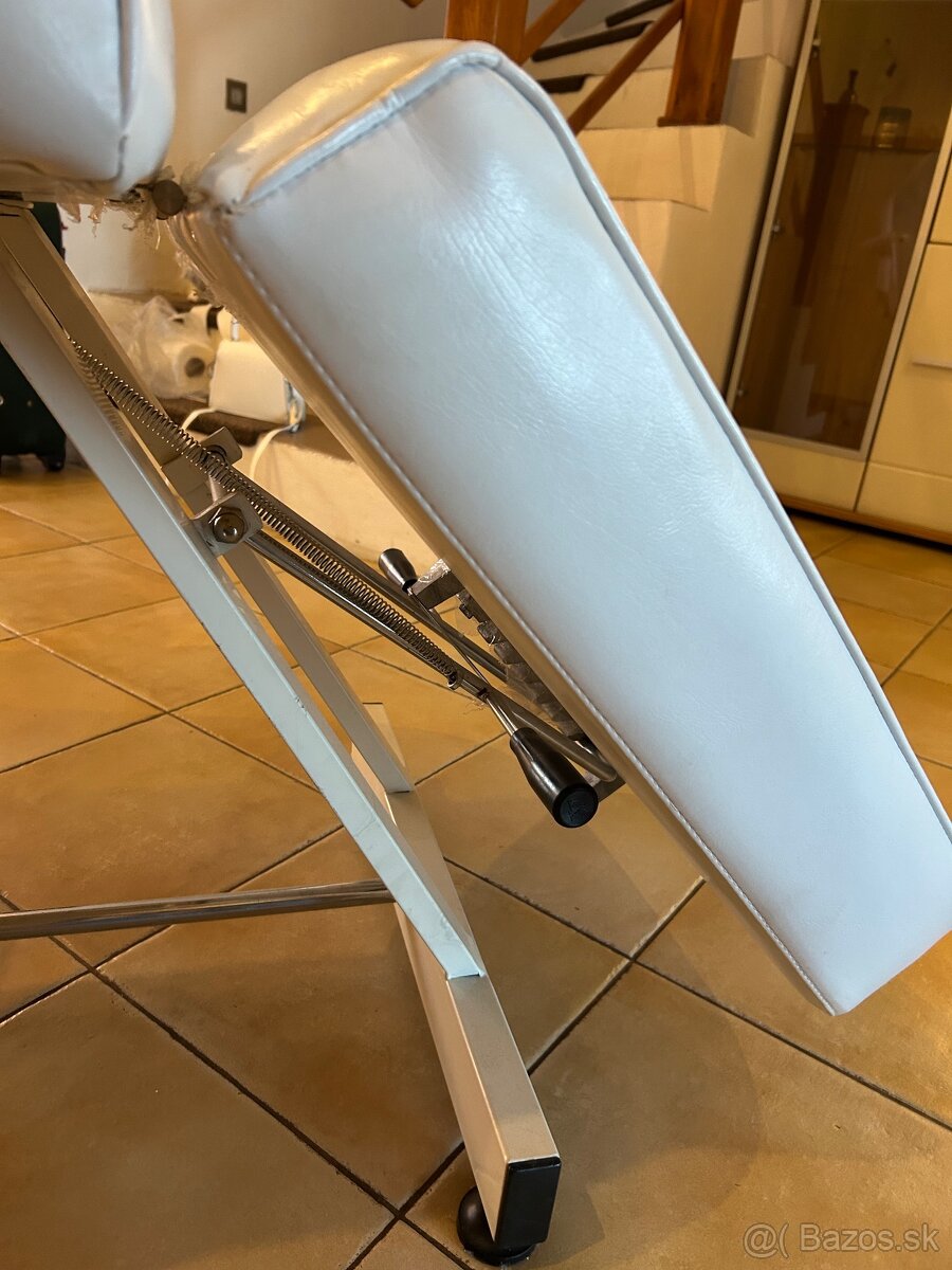 Kozmetické/ masážne kreslo - 4