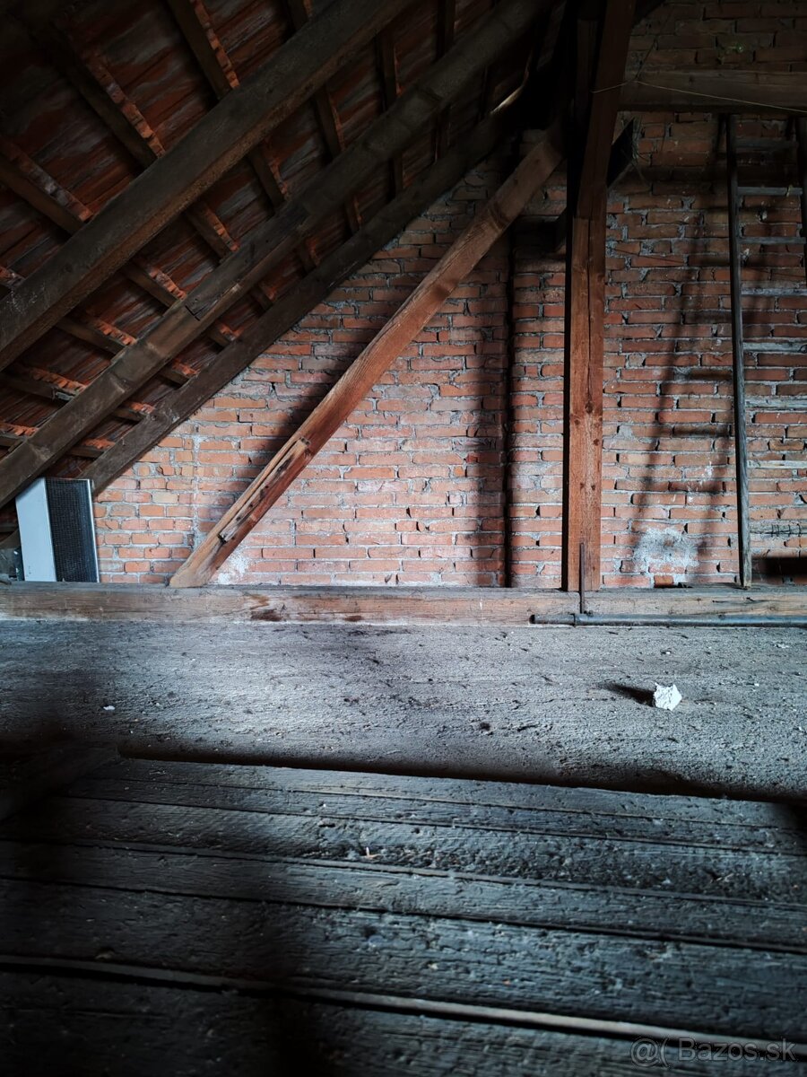 Predám rodinný dom v obci Smolenice - 4