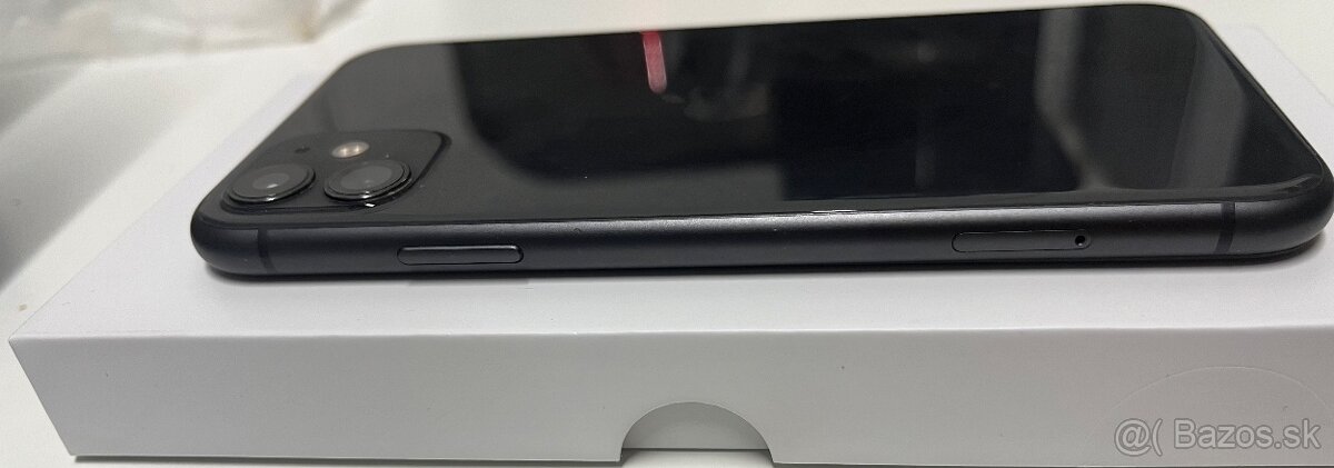 Apple IPhone 11 128gb čierny - 4