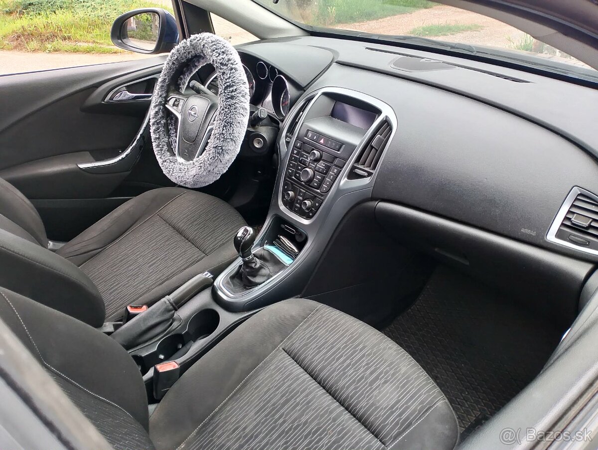 OPEL ASTRA J 1.7 CDTI 81KW - 4