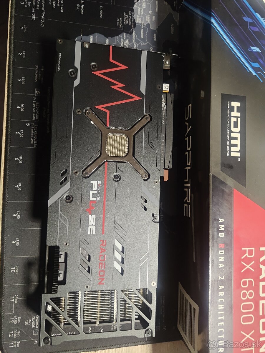 AMD Radeon RX6800XT - 4