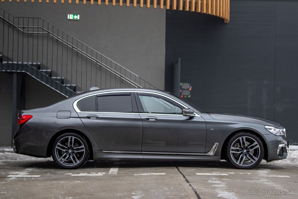 BMW Rad 7 730d xDrive A/T 2018 - 4