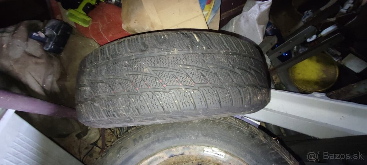 185/60 R15 zimné - 4