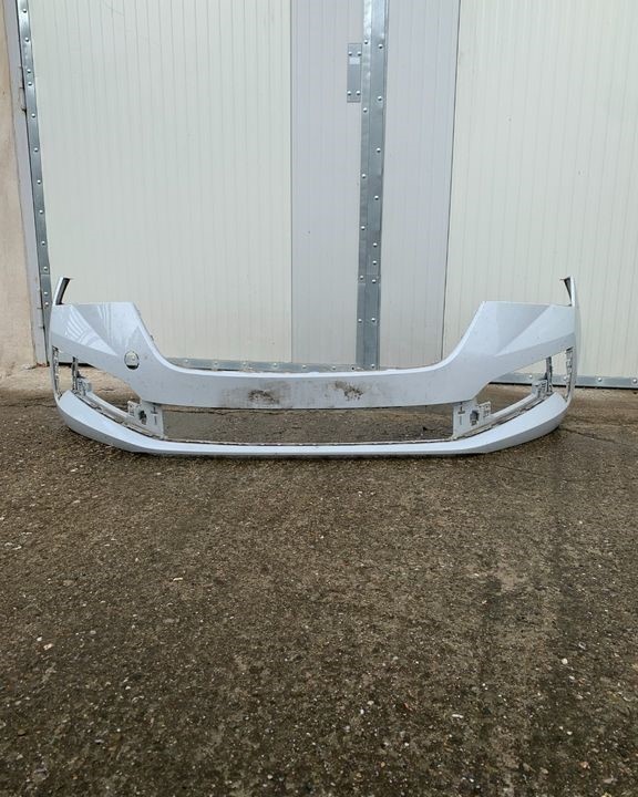 predni naraznik skoda scala bez pdc bily - 4