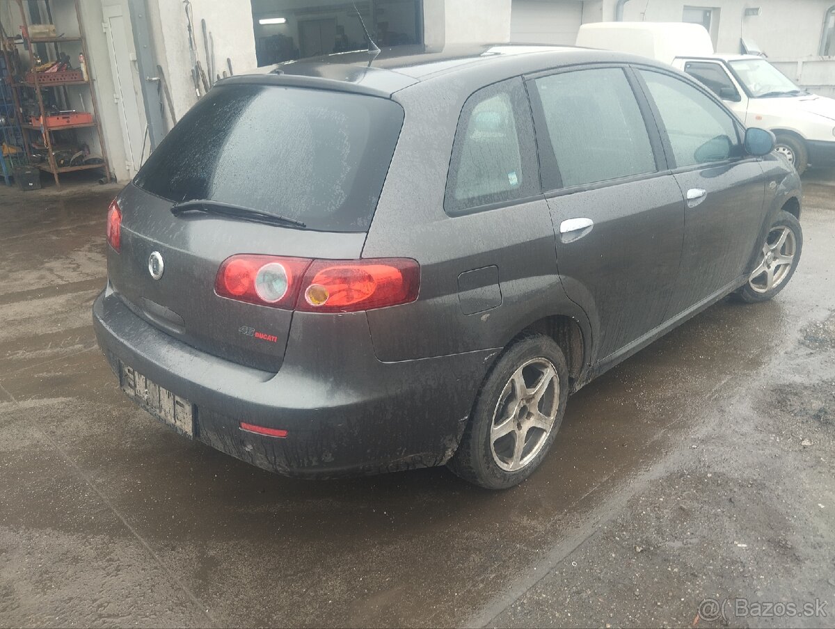 Fiat Croma Rozpredám - 4