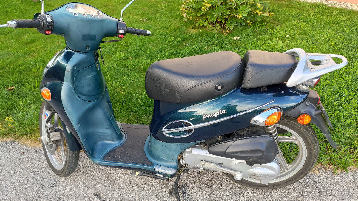 Skúter Kymco People 50 - len 5000 km - 4