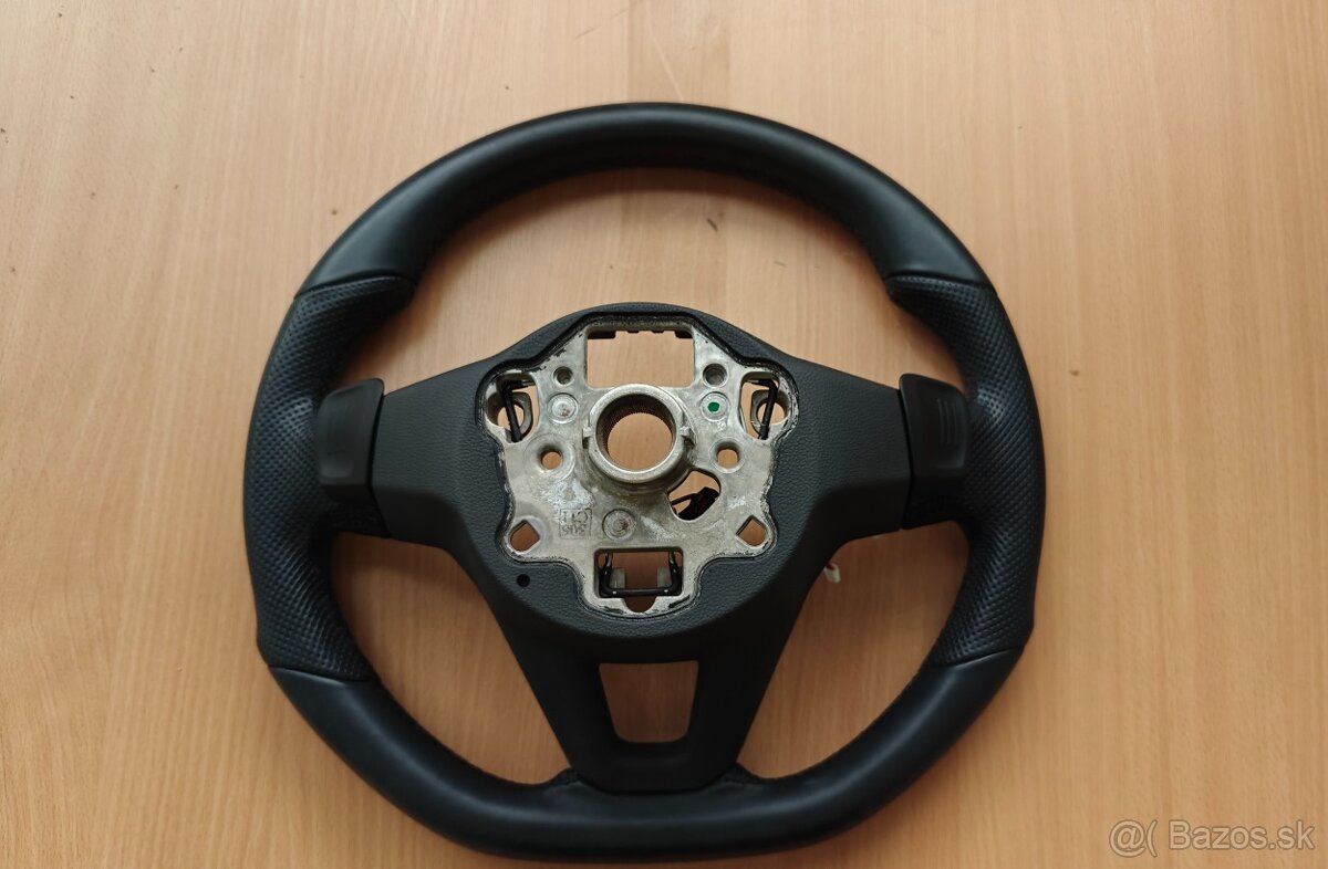 Volkswagen volant - 4