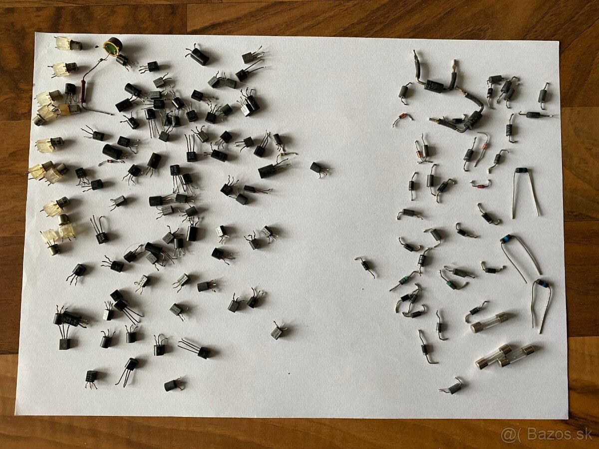 Rezistory, kondenzátory, motorčeky, transformátory - 4
