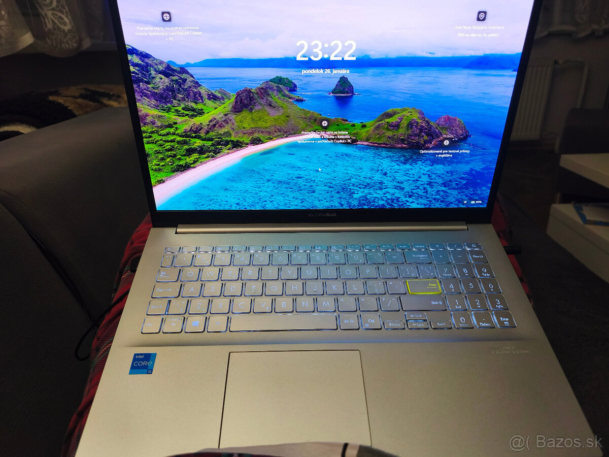 ASUS VIVOBOOK - 4