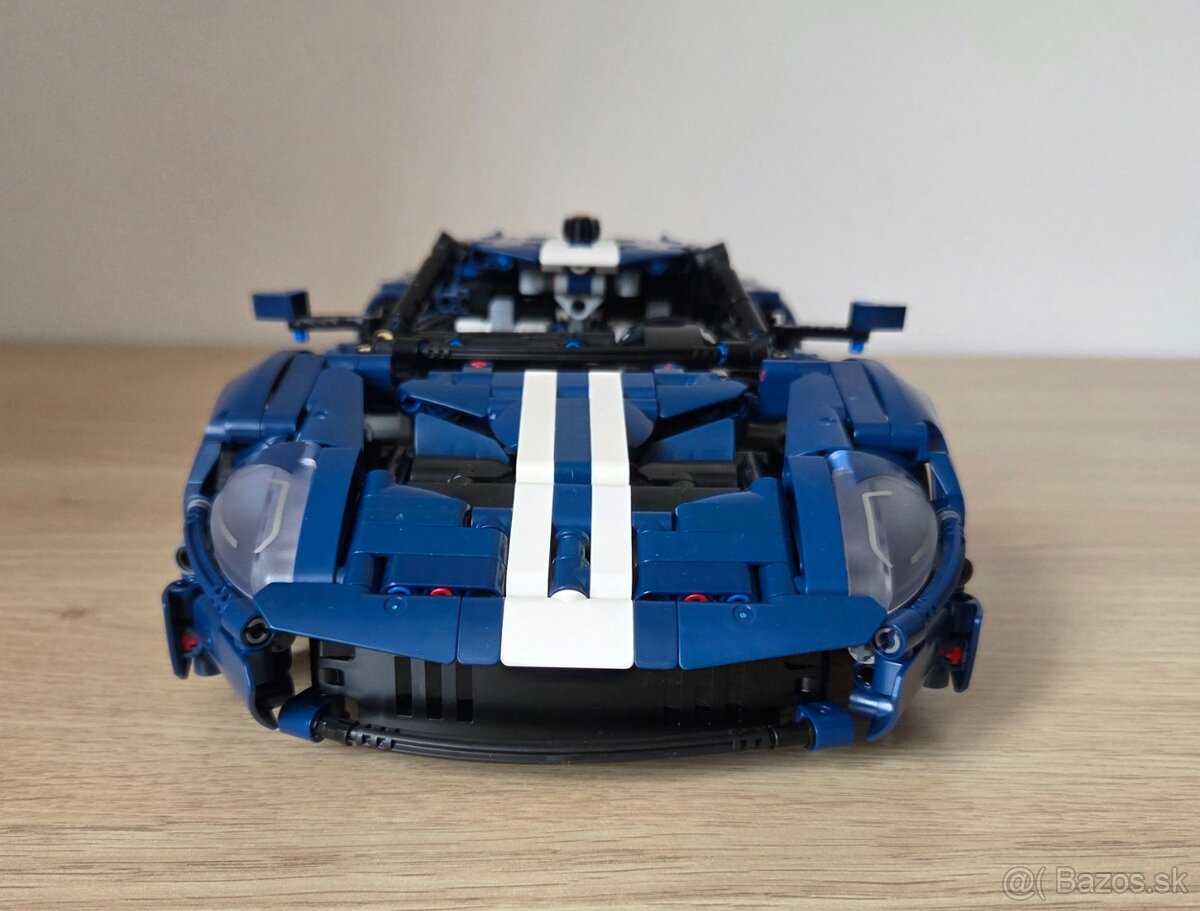 LEGO TECHNIC FORD GT 42154 - 4