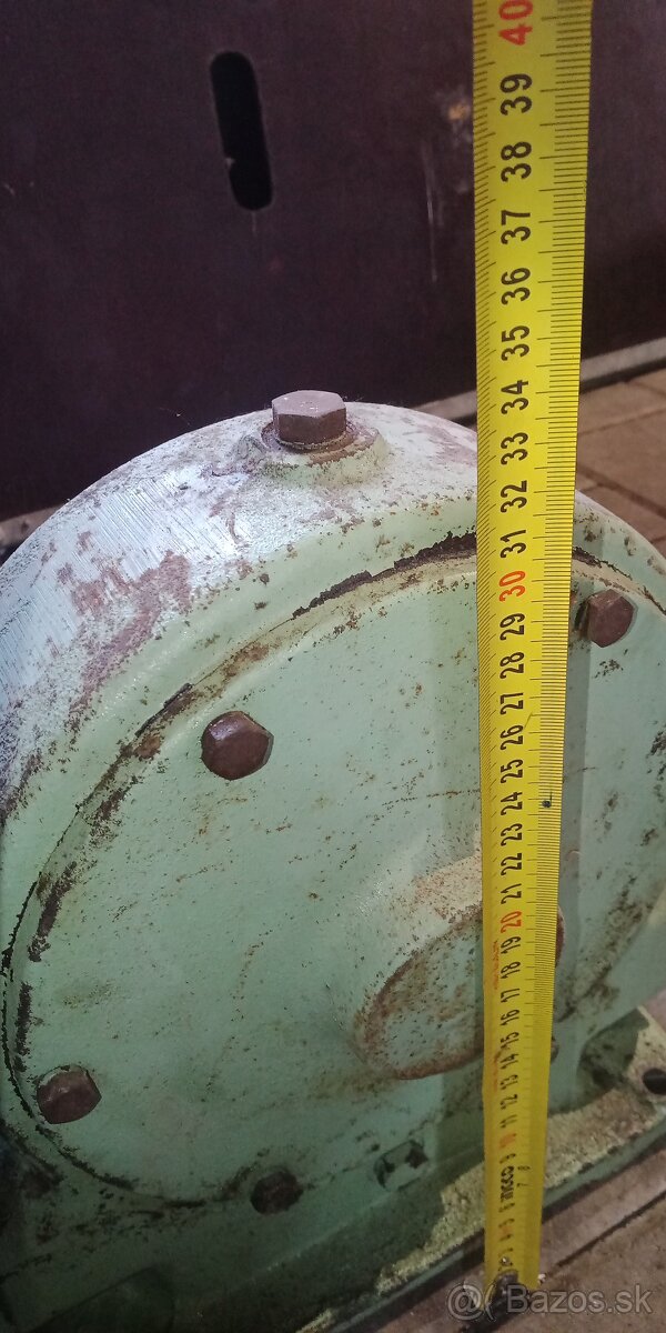 Prevodovka šneková s motorom - 4