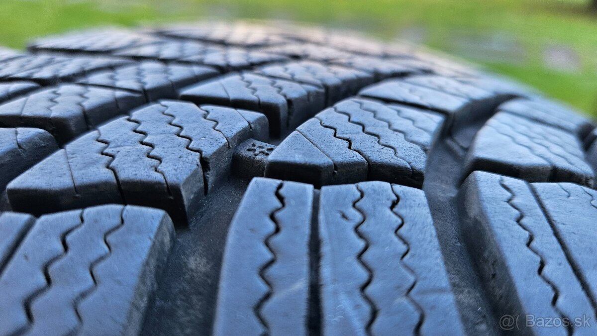 Bridgestone BLIZZAK 6 - 205/60 R16 zimné - 4