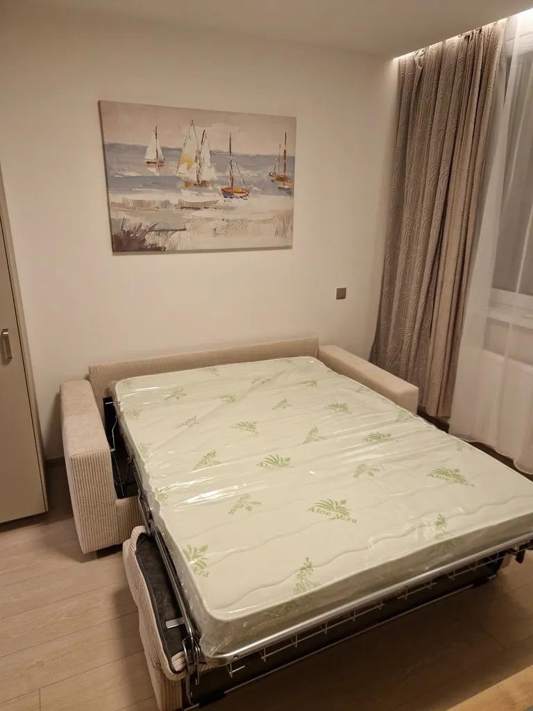 Štýlová garsónka s veľkou loggiou – Nivy - 4