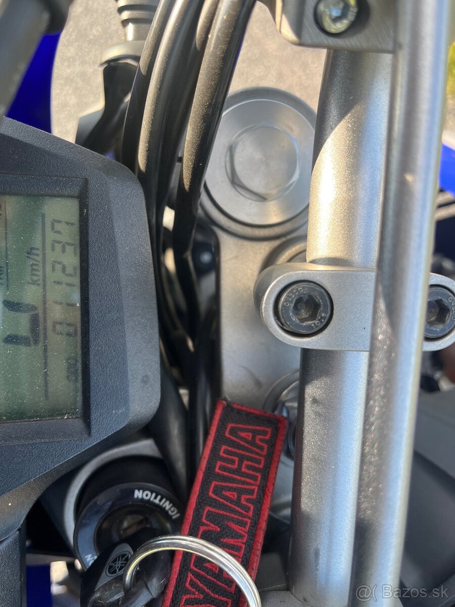 Predam motocykel YAMAHA CT660R
