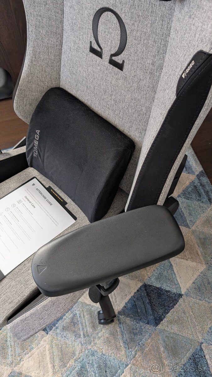 SECRETLAB Omega 2020 Gaming chair - 4