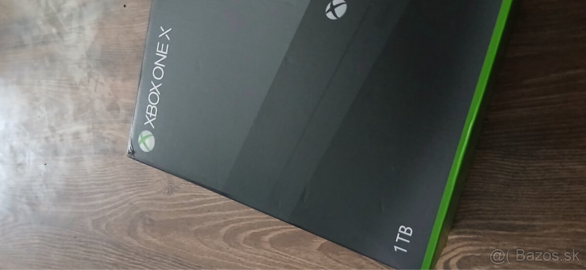 Xbox One X 1T - 4