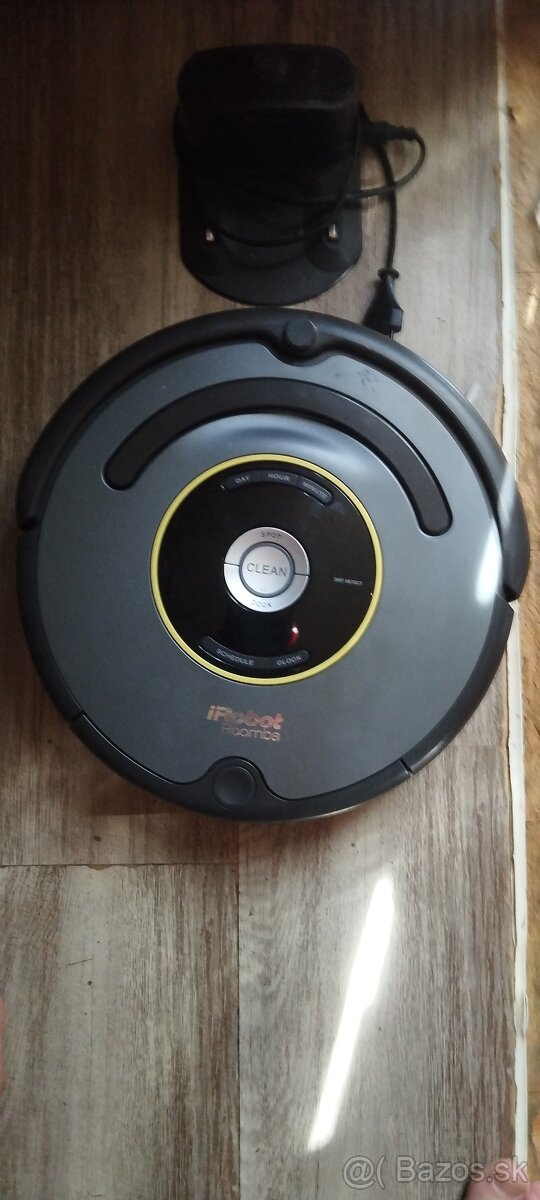 Predám vysávač iRobot Roomba - 4
