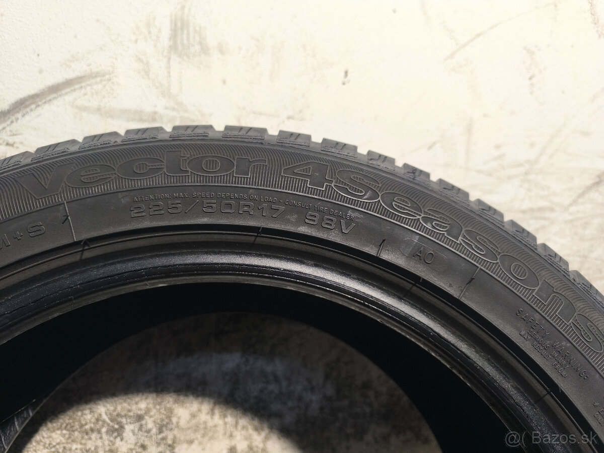 225/50 R17 Celoročné pneumatiky Goodyear 2 kusy - 4