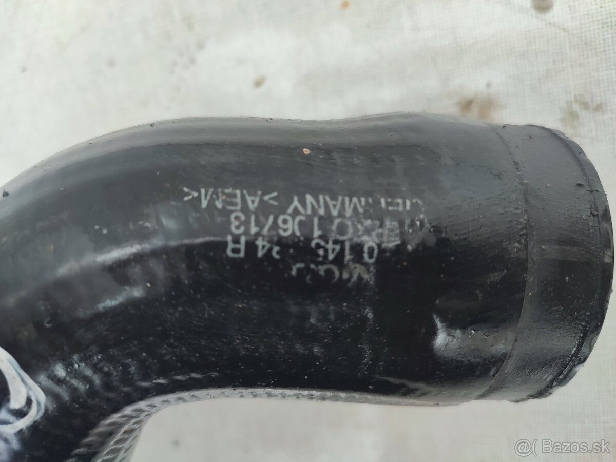 AUDI Q7 4L 4.2 TDI 240 KW - Hadica Turba - 4