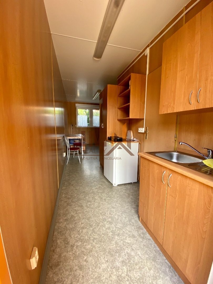 PREDAJ REKREAČNÉ ZARIADENIE SPOLU SO ZRUBOM V OBCI PODHÁJSKA - 4