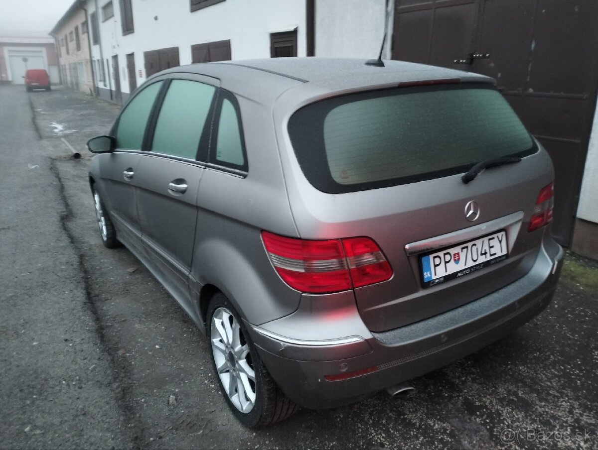 Mercedes B180 diesel - 4
