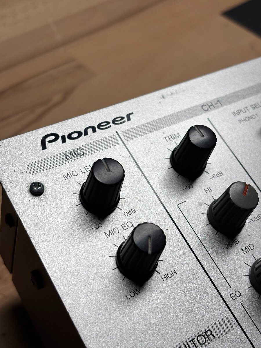 Predám DJ mix Pioneer SDJ-300S (silver) - 4