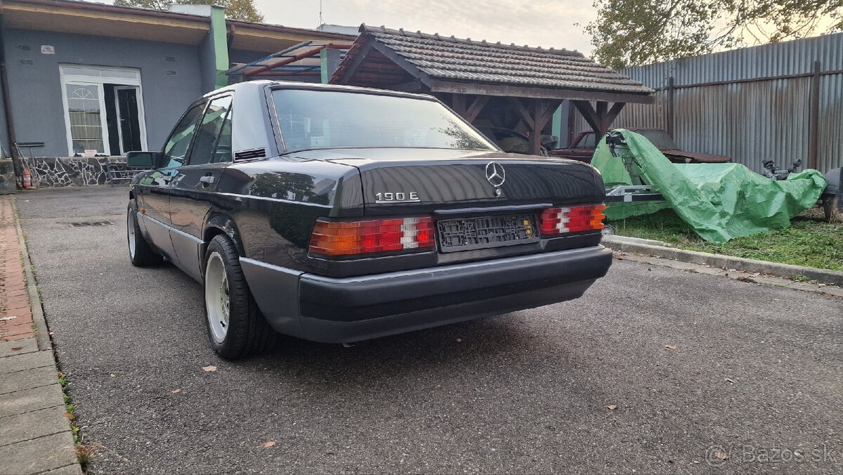 Mercedes Benz W 201 190 E - 4