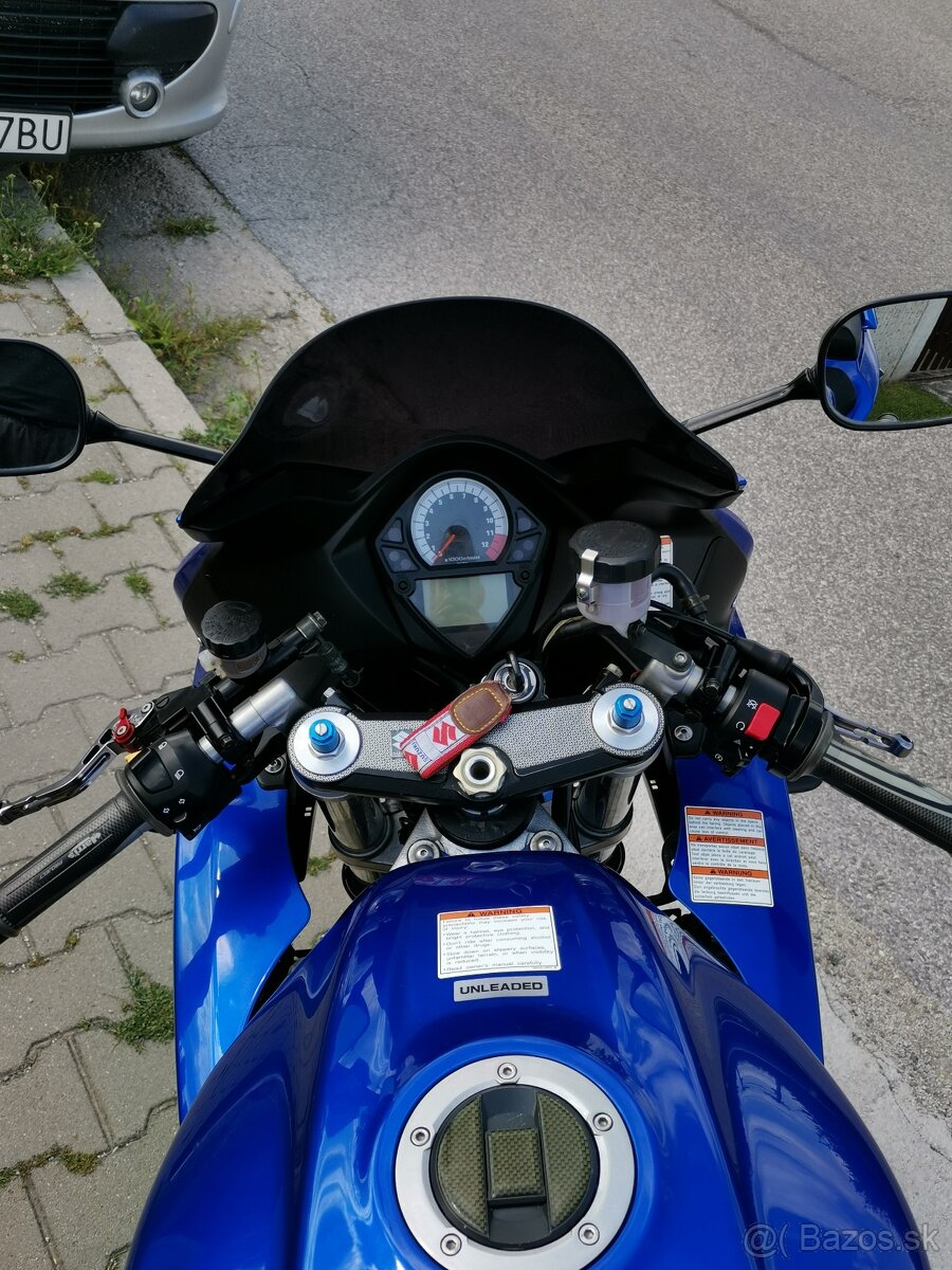 Suzuki SV 1000 S - 4