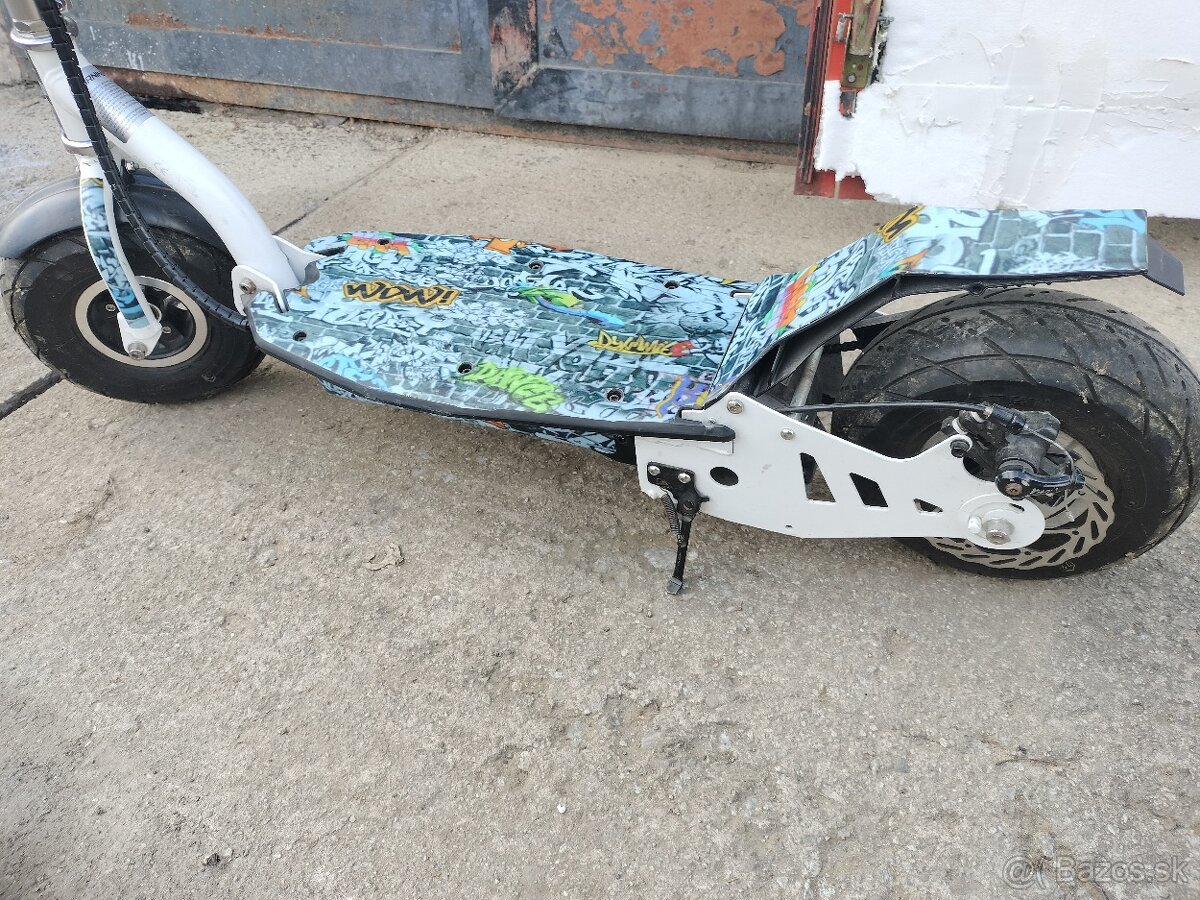 Elektrická kolobežka - 4