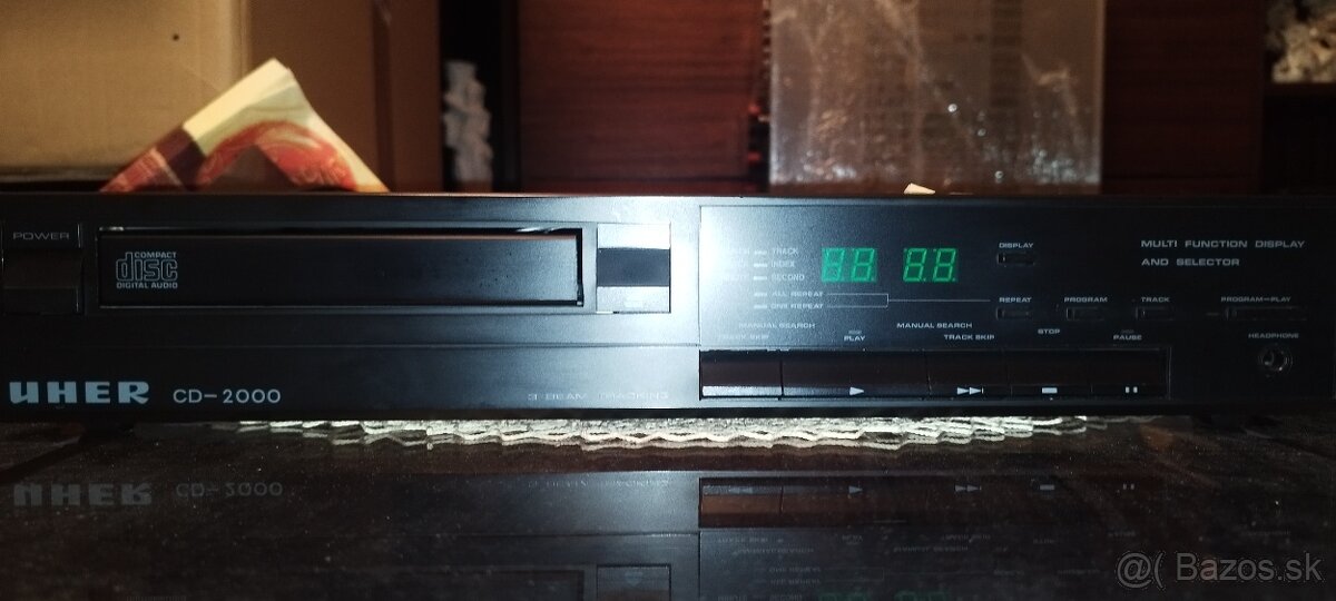 UHER CD2000 - 4