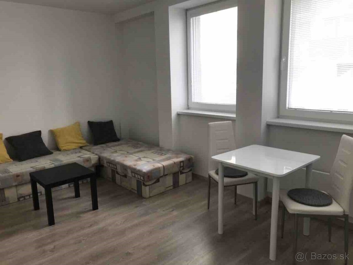 Prenájom garzonky - 4