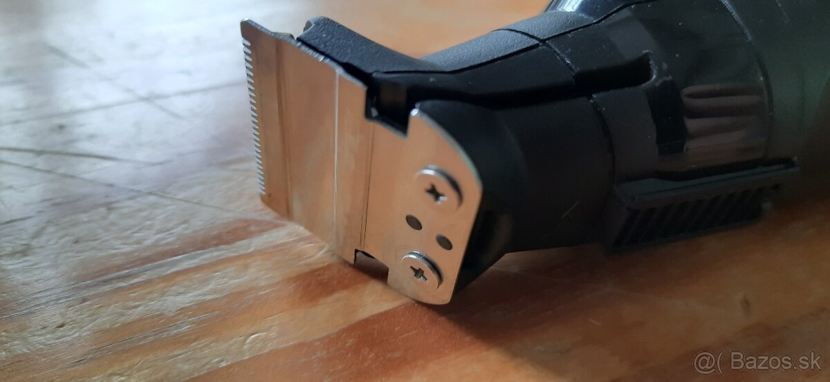 Zastrihávač/holliaci strojček Remington PG6130 - 4