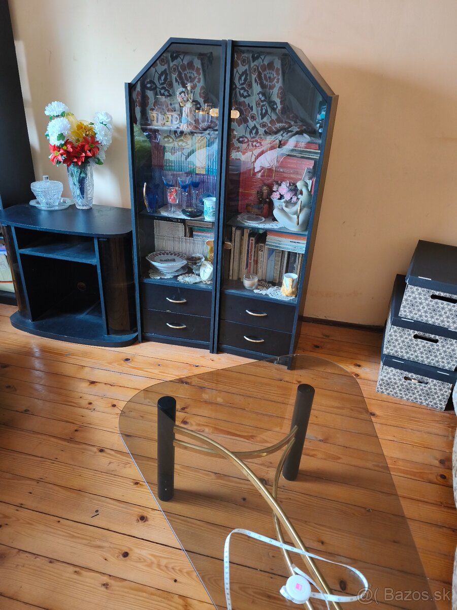 Konferenčný stolík - 4