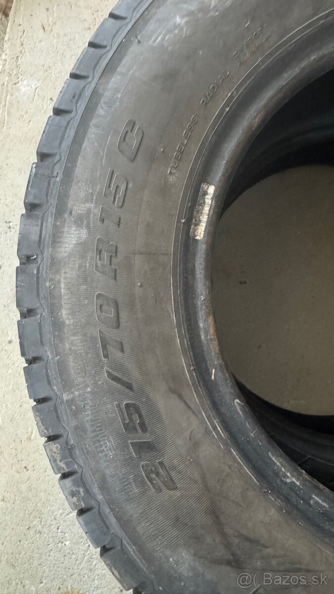 215/70/R15 C BFgoodrich - 4