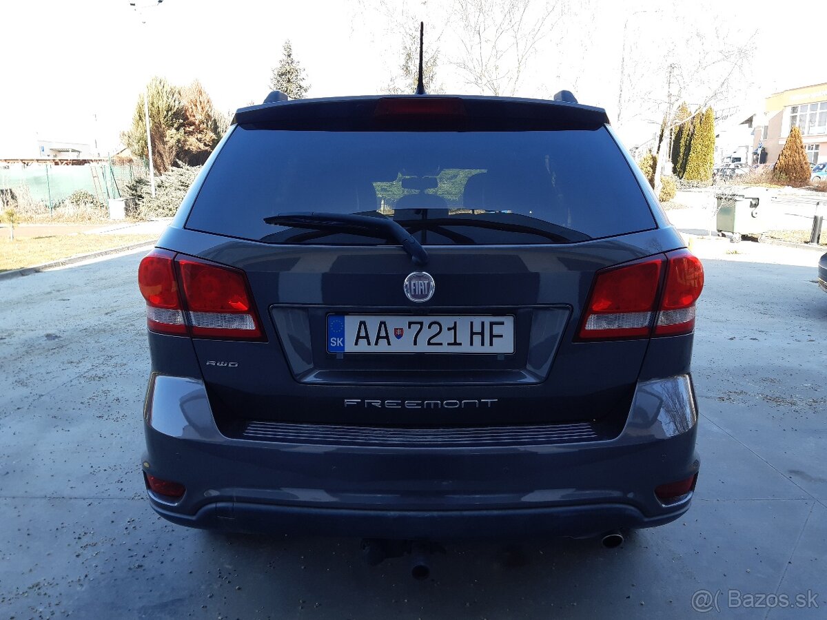 Fiat Freemont 2.0 16V MultiJet 4x4 A/T 7miest - 4