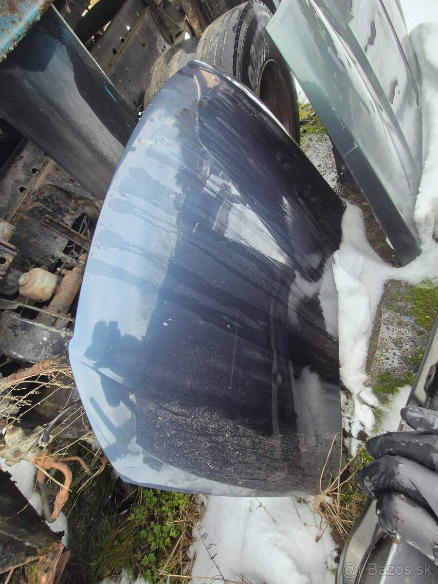 Predna kapota VW Passat b6 - 4