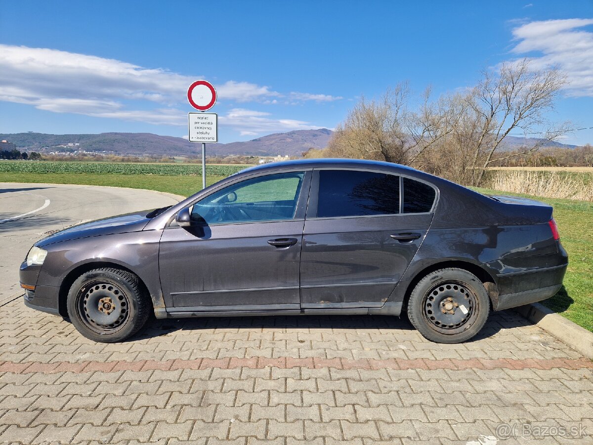 Volkswagen Passat B6 1.9 TDI (2006) - 4